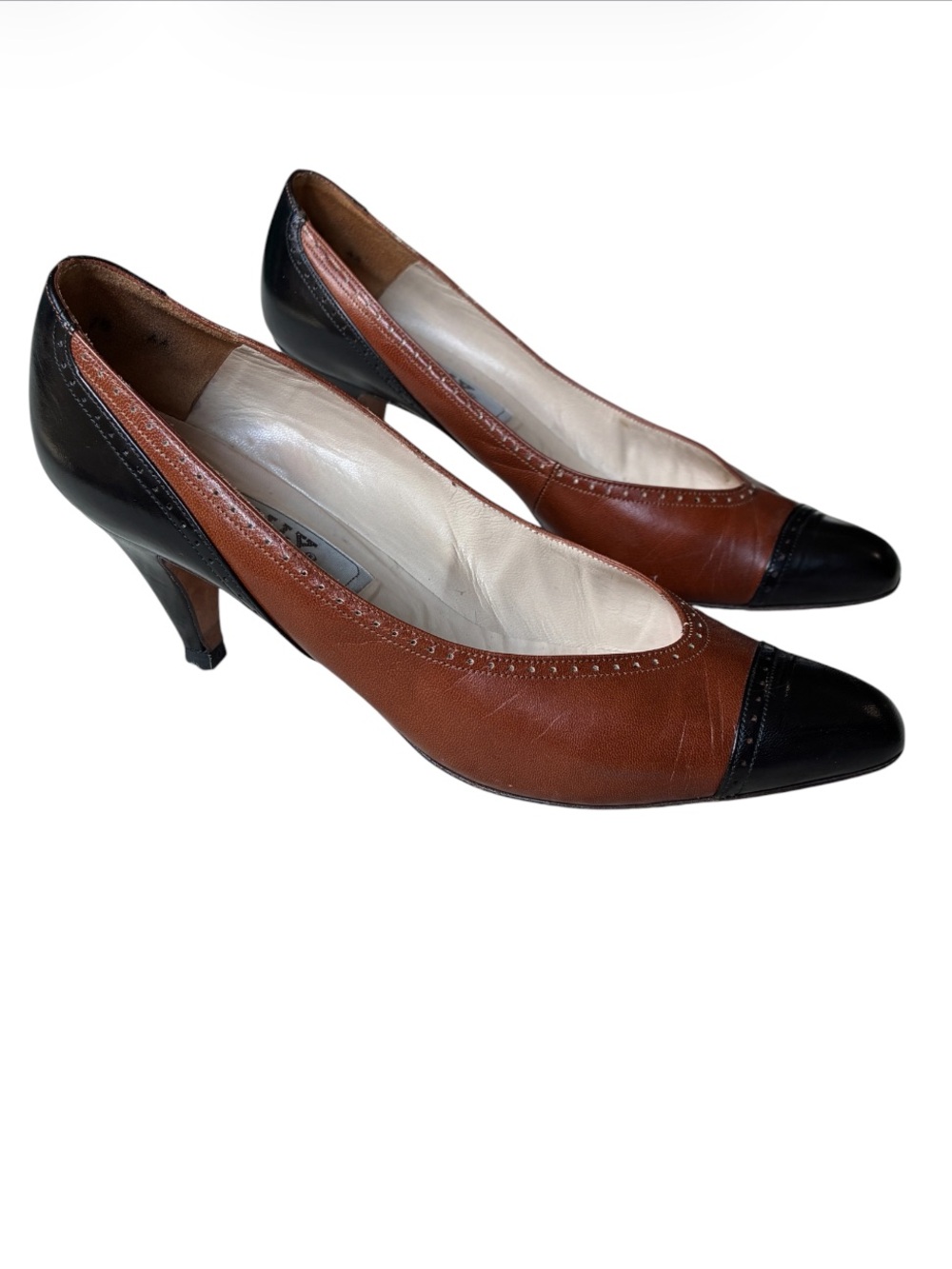 Bally Vintage Women's Brown & Black Cap Toe Pumps Made in England Size 7.5 AA